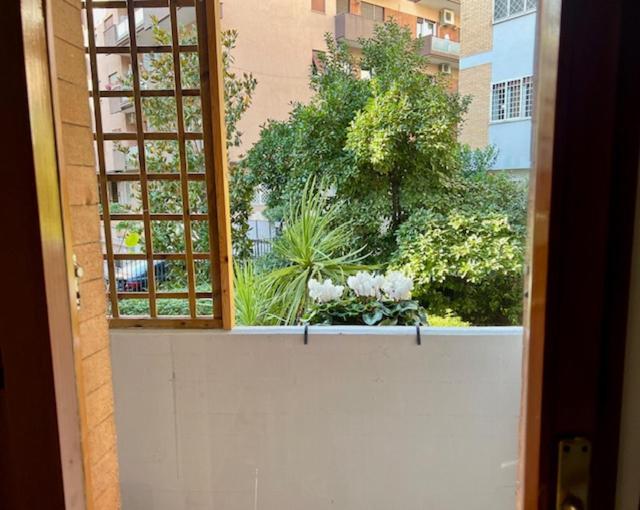 La Casa Delle Camelie Appartement Rome Buitenkant foto